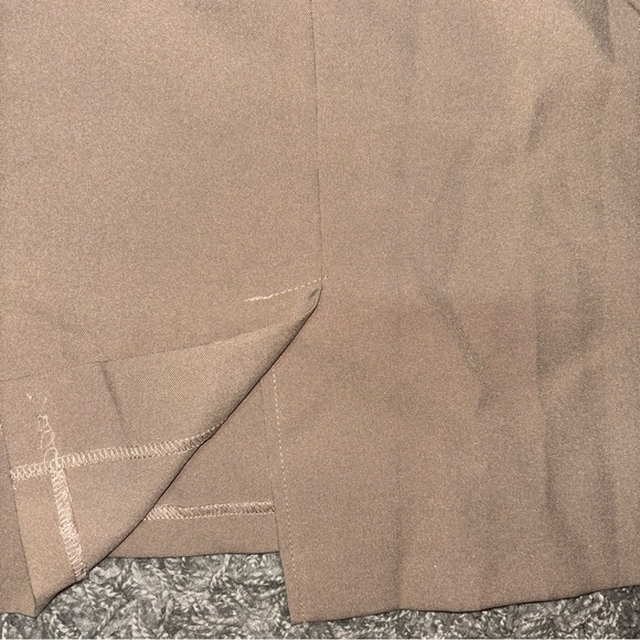 Womens Vintage Bedford Fair Plus Size Straight Skirt Tan Knee Length Size 18 - Picture 10 of 10